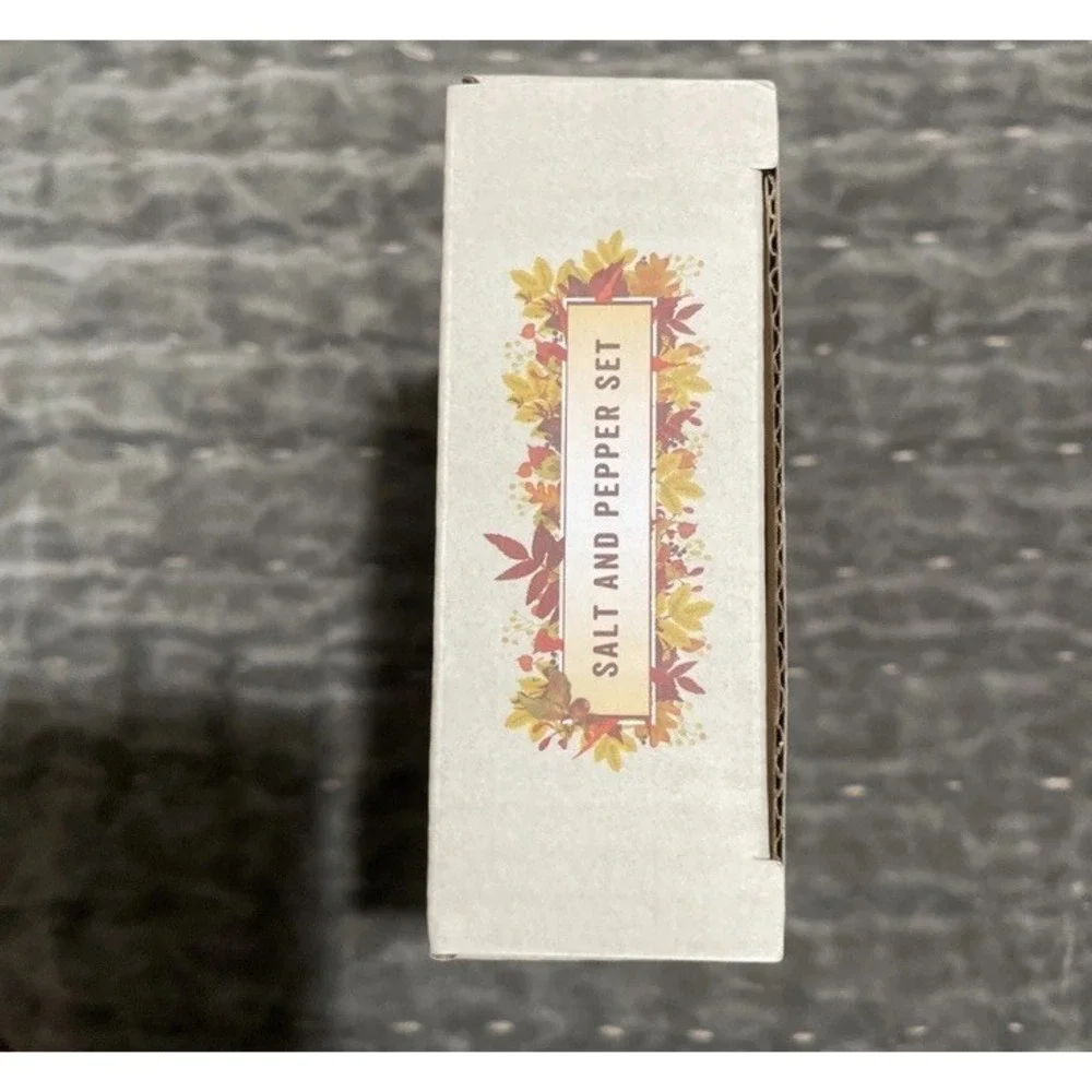Cracker Barrel Pumpkin Pie Salt And Pepper Shaker 2026 Thanksgiving Fall NIB